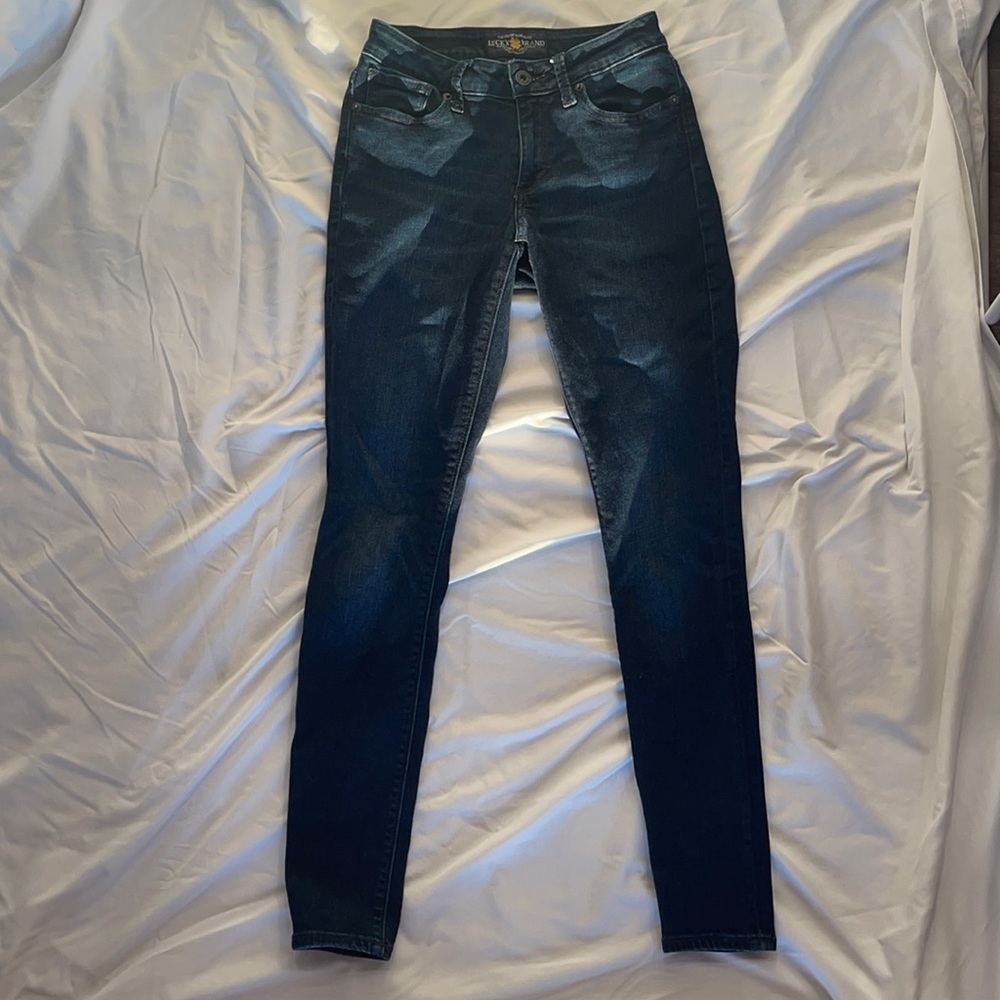 Lucky brand jeans size 4/27
